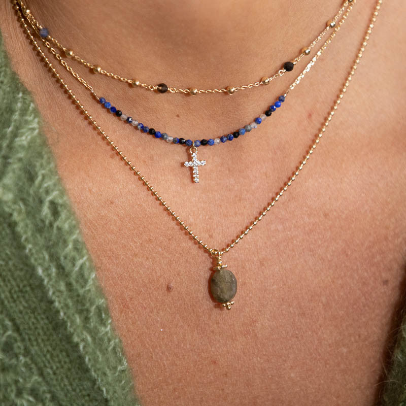 Collier plaque or odette gris