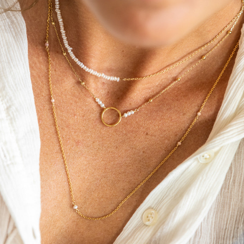 Collier plaque or alban vieux rose
