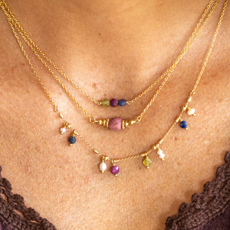 Collier plaque or stephanie