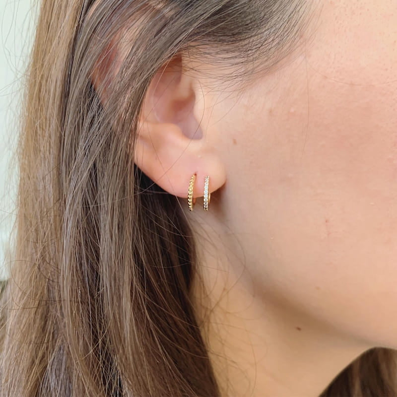 boucles Zélie puces double créoles plaqué or zirconium