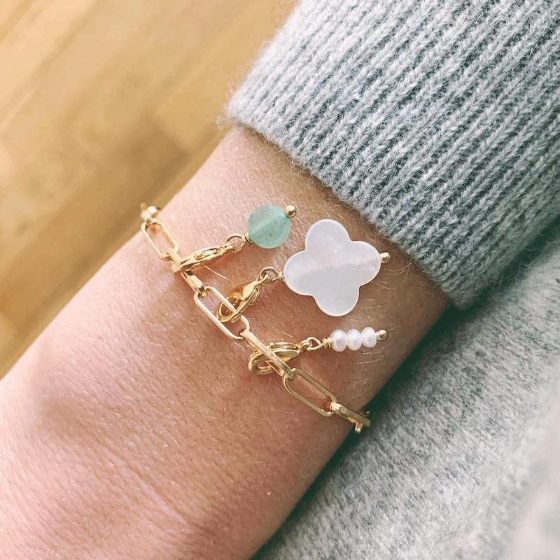 charm astrid trois petites perles d'eau douce