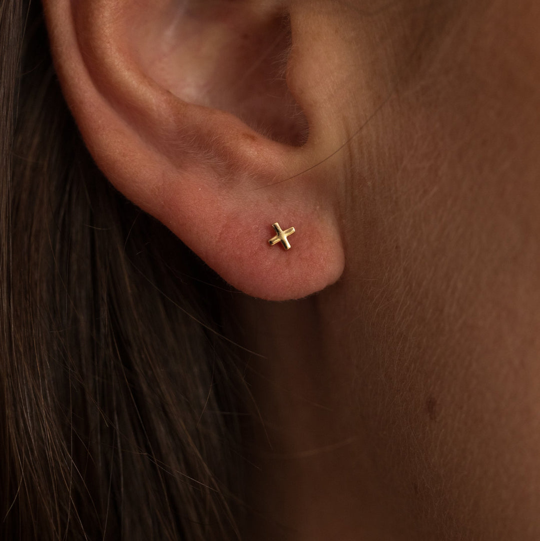 Elea Earring - Per Unit