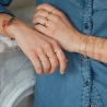 bracelet fin et intemporel Julia anneaux entrelacés plaqué or