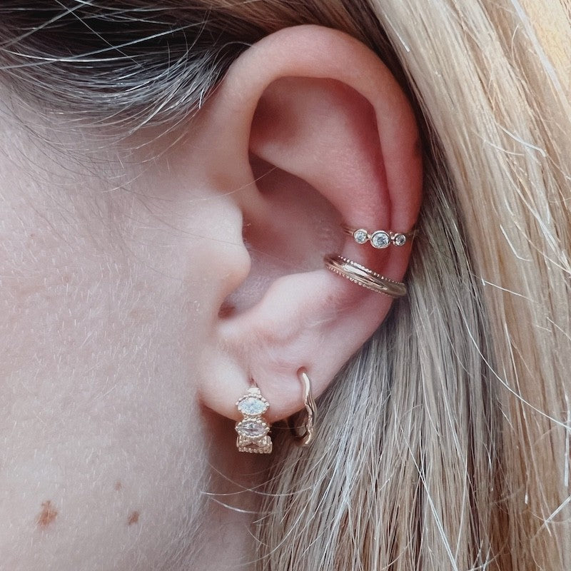 Earcuff plaque or marcial