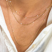 Collier plaque or morgane blanc