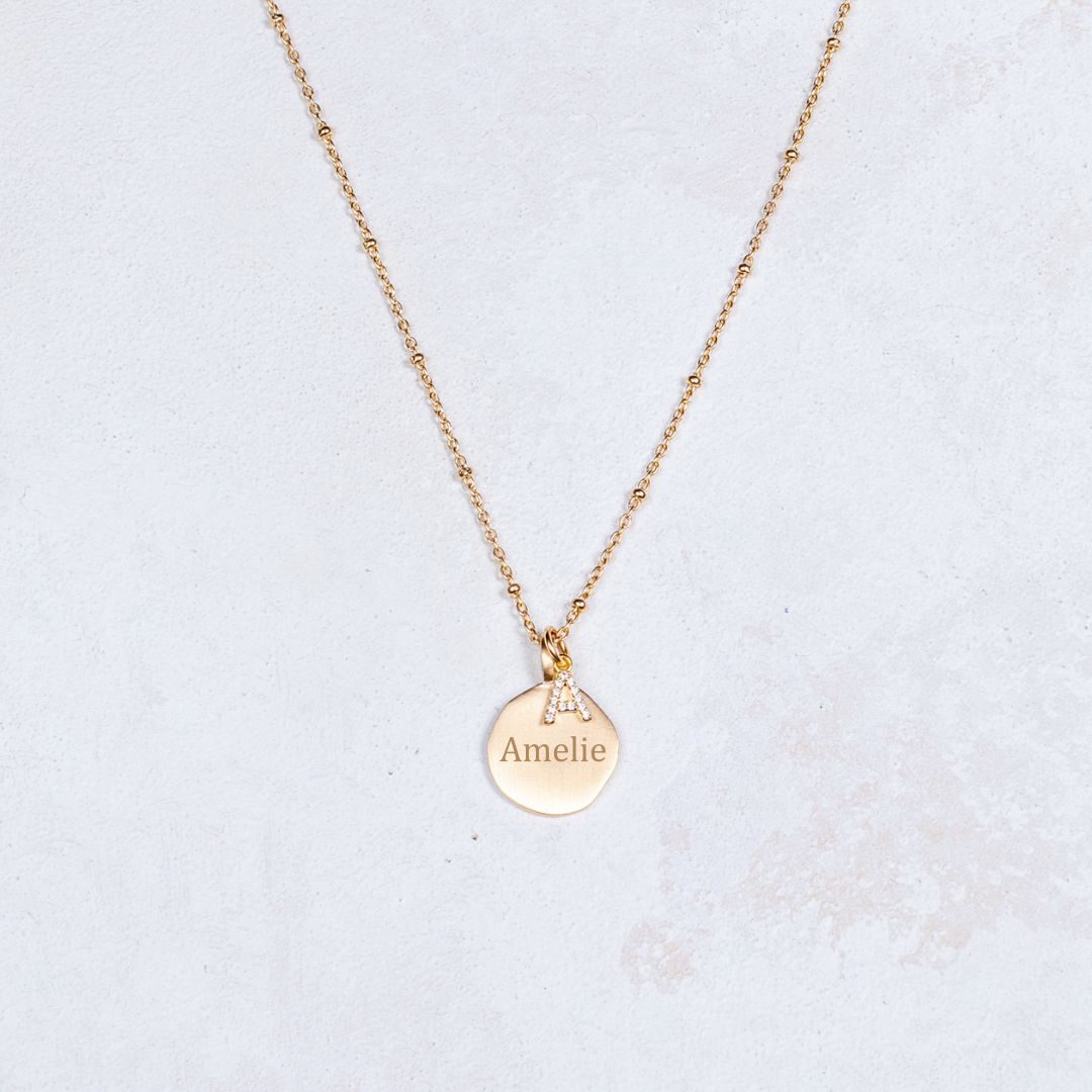 Collana con iniziale - Modello piccolo con medaglietta
