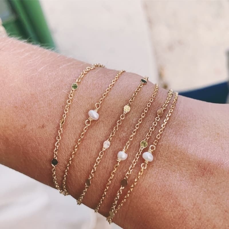 bracelet fin mathilde plaqué or perle d'eau douce solitaire