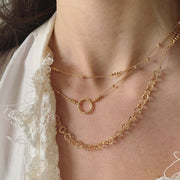 Collier plaque or estelle