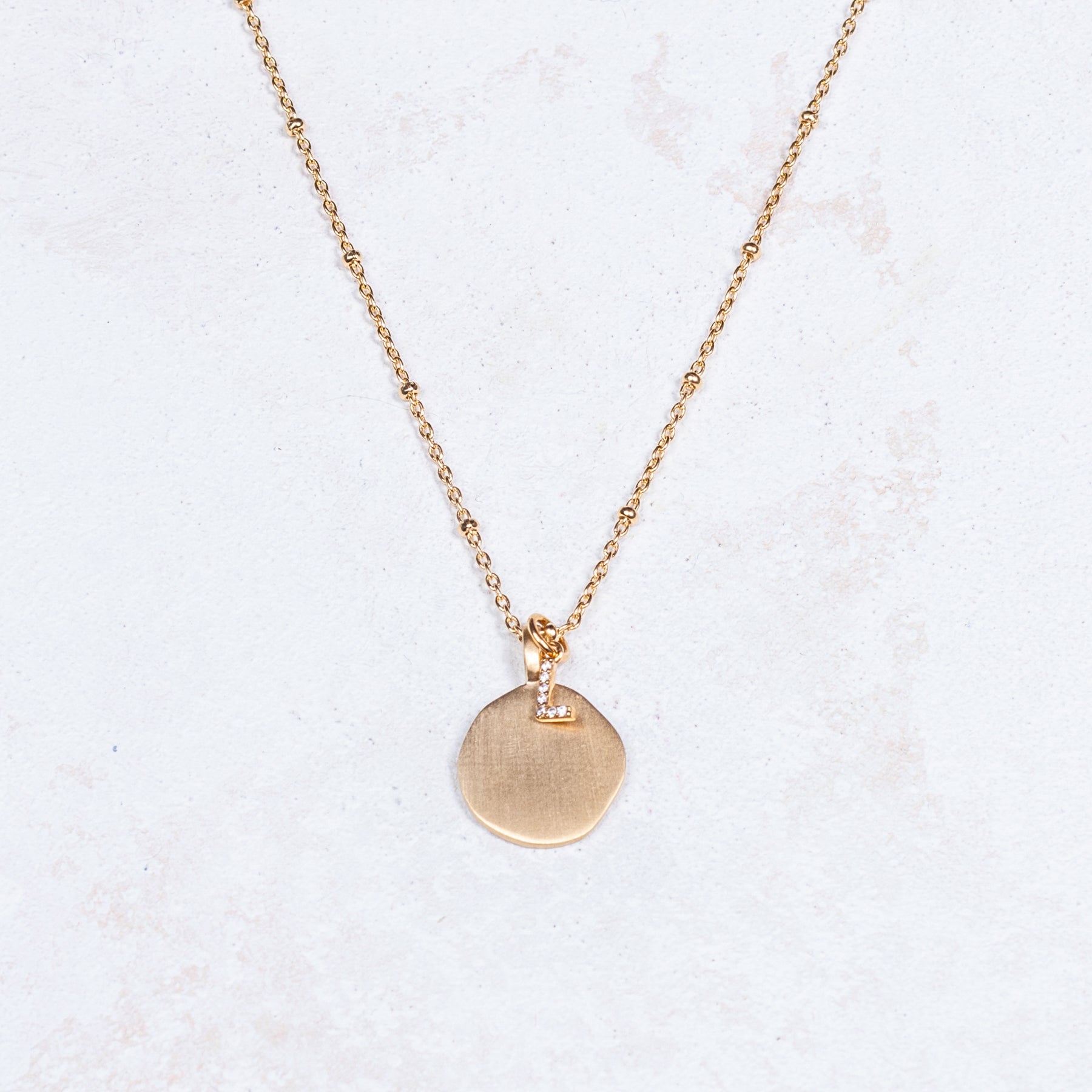 Collana con iniziale - Modello piccolo con medaglietta